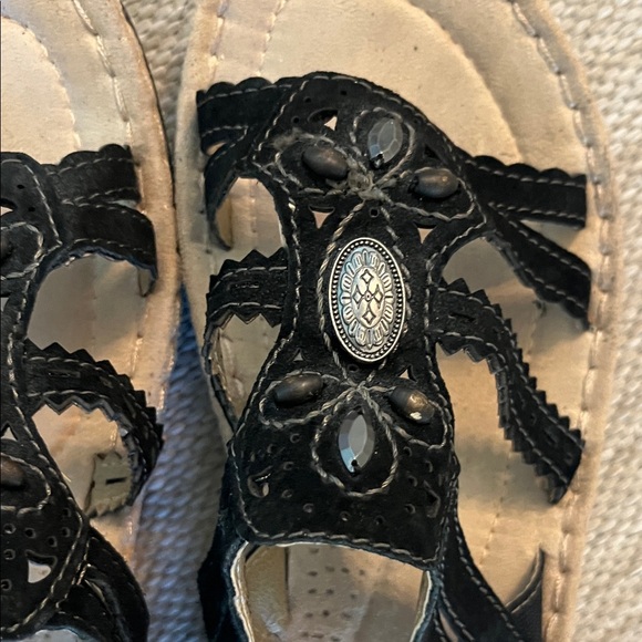 Black Beaded Sandals - Picture 3 of 4